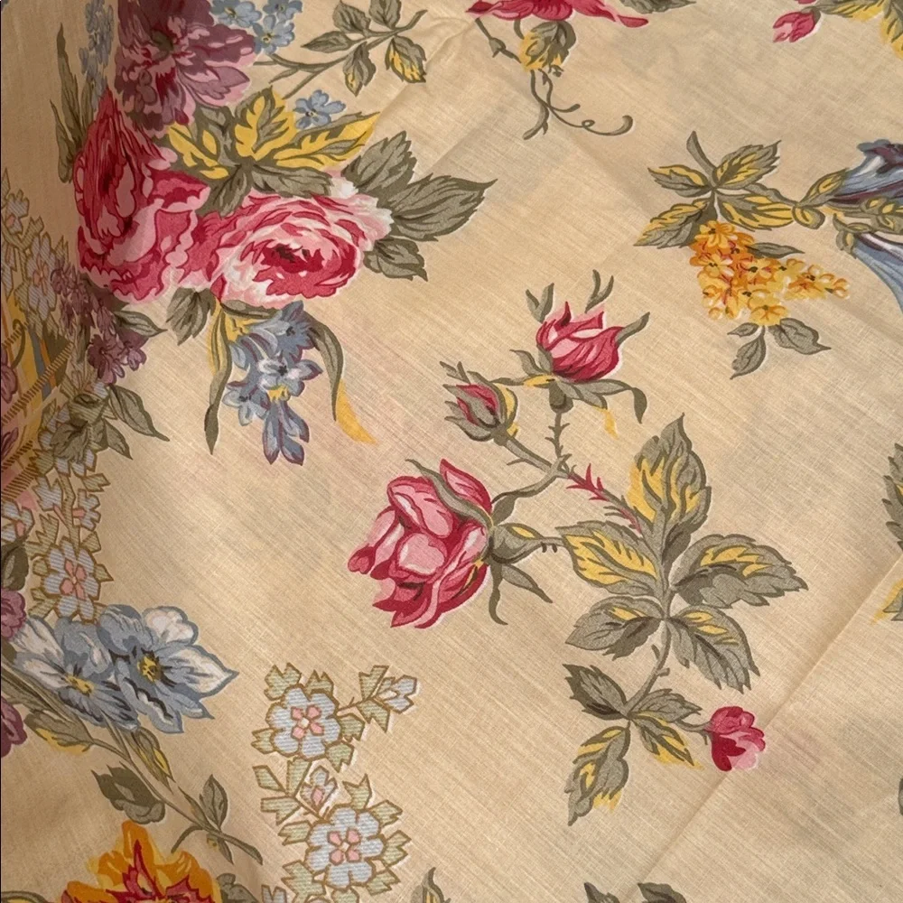 Full size Floral Futon Cover/ Vintage